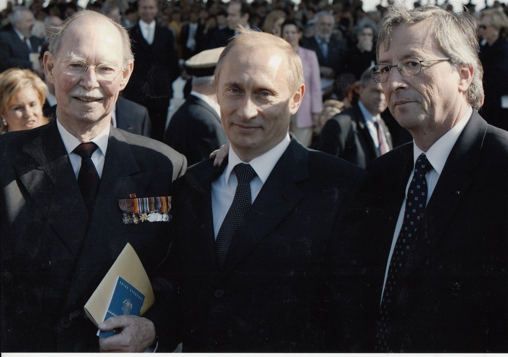 De gauche à droite, le Grand-Duc Jean, le président russe Vladimir Poutine, et le premier ministre luxembourgeois Jean-Claude Juncker le 24 mai 2007. (photo archives Editpress)