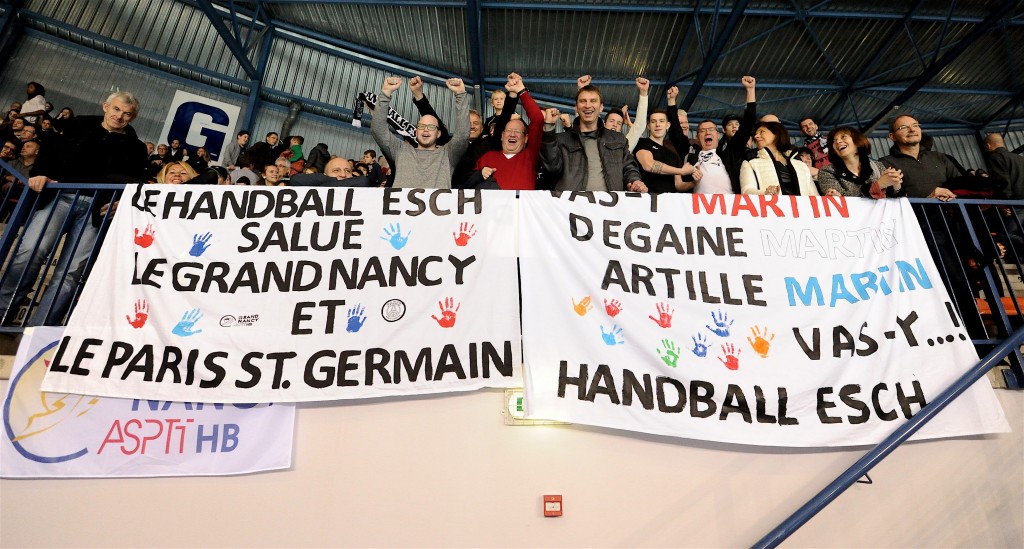 Les supporters luxembourgeois avaient fait le déplacement à Nancy, samedi. (photo Julien Garroy)