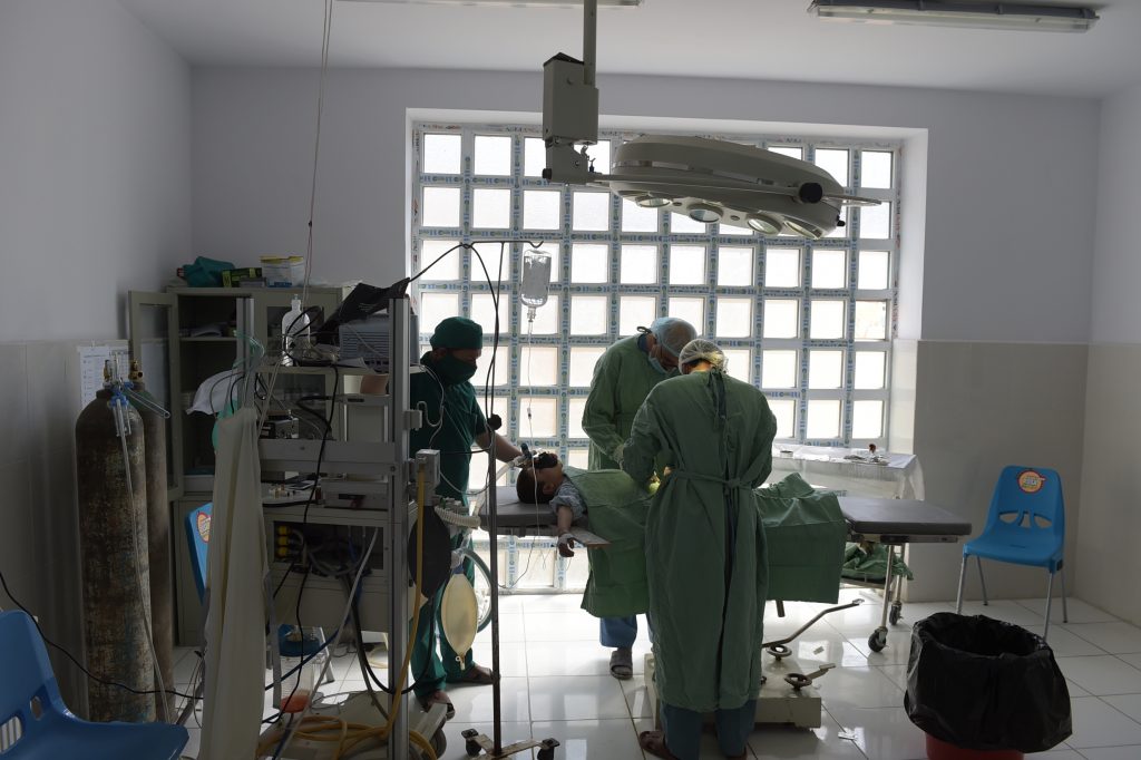 Salle d'opération à l'hôpital de Salang. (photo AFP)