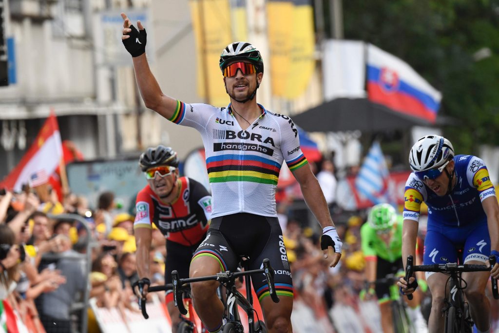 Peter Sagan célèbre sa victoire. (photo AFP)