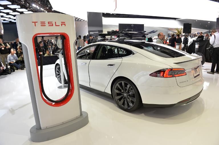 Un premier « superchargeur » pour les voitures Tesla au Luxembourg