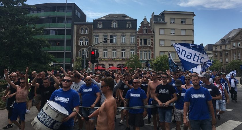 Vidéo] Esch : les supporters de Genk sont chauds !