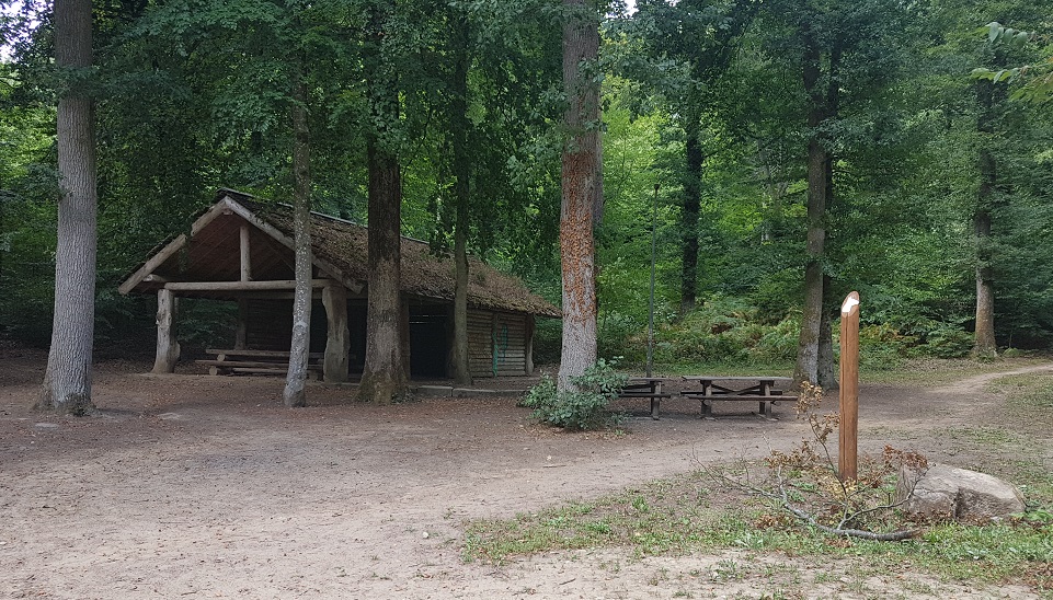 Un lieu isolé, idéal pour se retrouver dans la clandestinité.