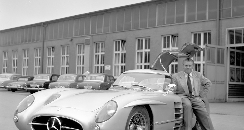 Une Mercedes vendue 135 millions d'euros aux enchères, un record pour une  voiture