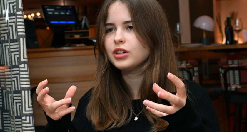 Lana Despotovic, présidente du Parlement des jeunes : «Notre voix doit être entendue»