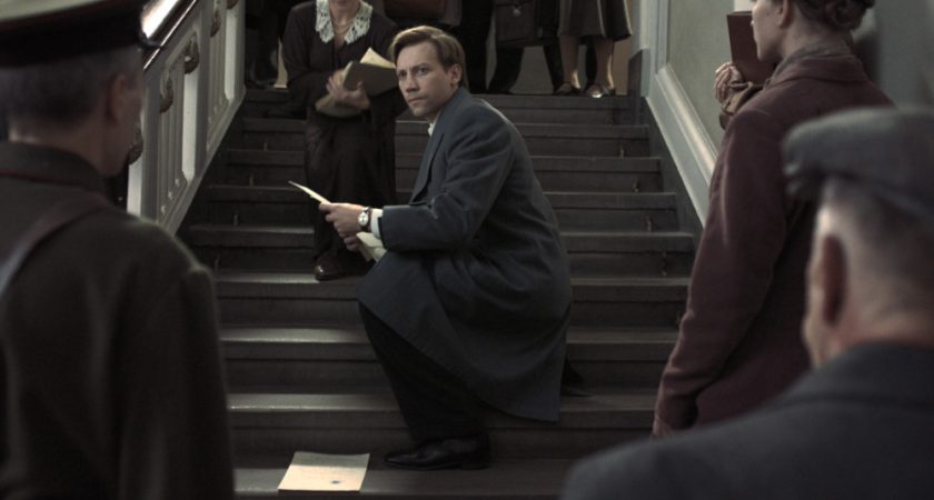 [Critique cinéma] «Two Prosecutors» : en attente de jugement