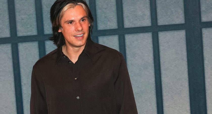 [Musique] Orelsan creuse ses failles intimes